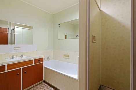 Photo of property in 812 Queen Street West, Saint Leonards, Hastings, 4120