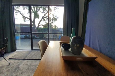 Photo of property in 36 Jade Avenue, Pakuranga Heights, Auckland, 2010