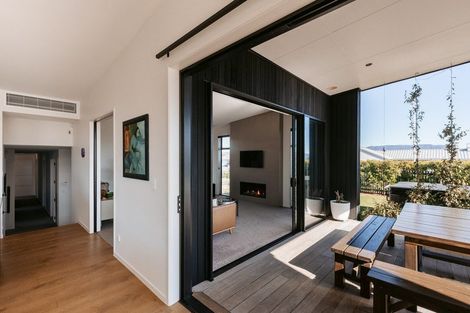 Photo of property in 22 Stingray Drive, Omokoroa, 3114