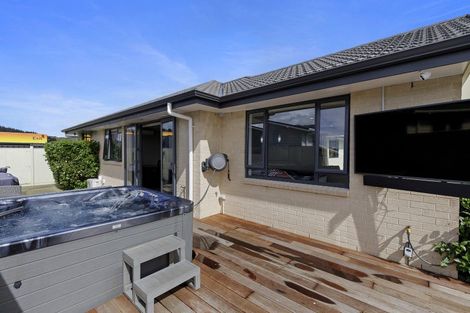 Photo of property in 9 Vernon Grove, Brown Owl, Upper Hutt, 5018