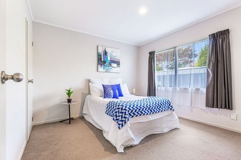 Photo of property in 3/520 Don Buck Road, Westgate, Auckland, 0614