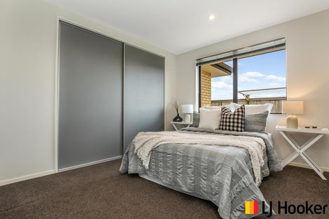 Photo of property in 15 Parkgrove Crescent, Pokeno, 2402