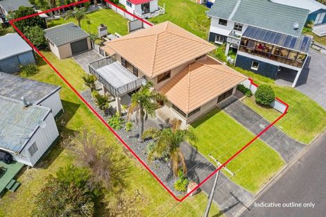 Photo of property in 212 Hauturu Street, Whangamata, 3620