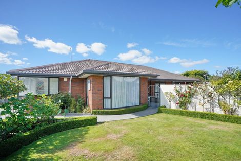 Photo of property in 19 Saint Pauls Place, Burwood, Christchurch, 8083
