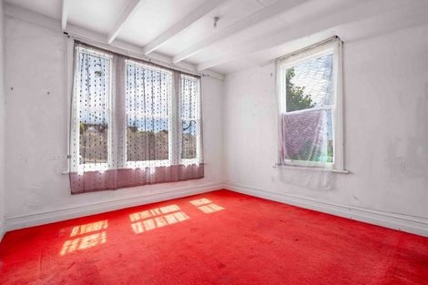 Photo of property in 18 Mary Street, Gore, 9710