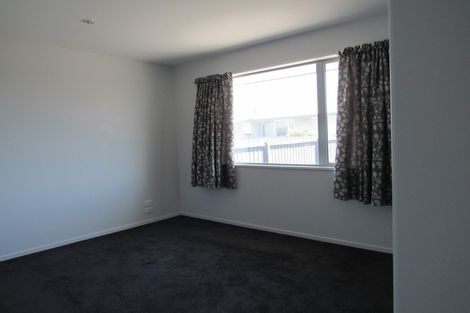 Photo of property in 2/10 Stacey Place, Woolston, Christchurch, 8062