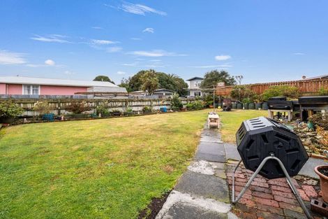 Photo of property in 14 Tainui Street, Castlecliff, Whanganui, 4501