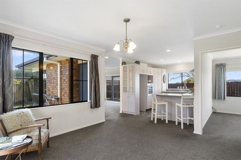 Photo of property in 10 Hannah Place, Ohauiti, Tauranga, 3112