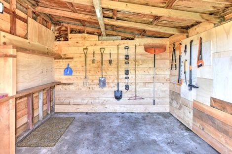 Photo of property in 153 Seaward Road, Edendale, 9825