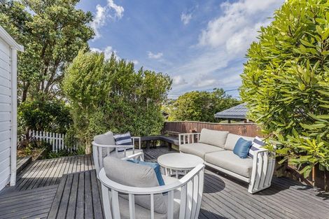 Photo of property in 68 Beauchamp Street, Karori, Wellington, 6012