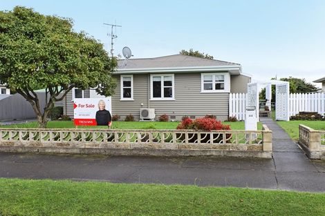Photo of property in 44 Clarence Cox Crescent, Pirimai, Napier, 4112