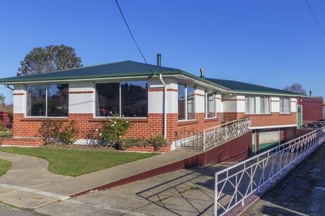 Photo of property in 51 Redcastle Road, Oamaru North, Oamaru, 9400