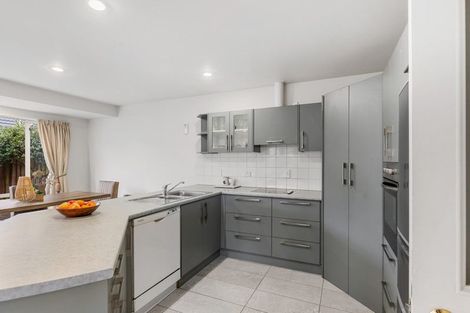 Photo of property in 11 Jadewynn Place, Halswell, Christchurch, 8025