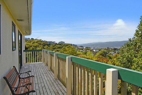 Photo of property in 59 Pokohiwi Road, Normandale, Lower Hutt, 5010