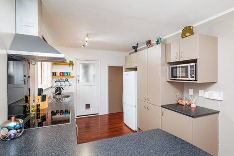 Photo of property in 1 Aotea Street, Feilding, 4702