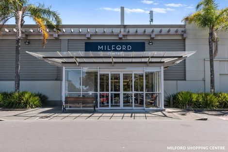 Photo of property in 3/26a Penning Road, Castor Bay, Auckland, 0620