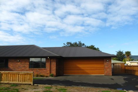 Photo of property in 11 Kura Place, Mosgiel, 9024