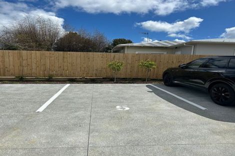 Photo of property in 5/3 Eskdale Road, Birkdale, Auckland, 0626