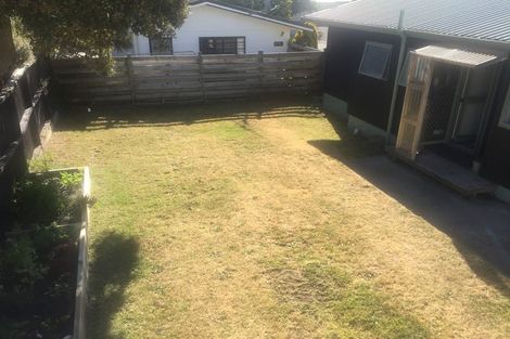 Photo of property in 38 Freyberg Crescent, Waikanae Beach, Waikanae, 5036