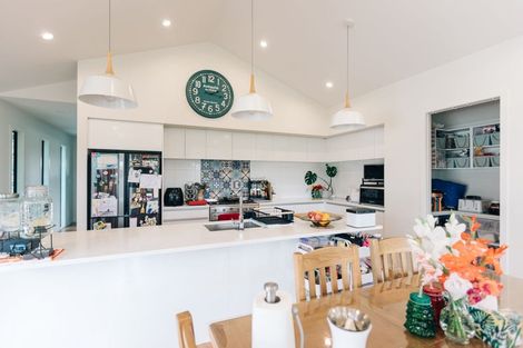 Photo of property in 12 Kentwood Place, Flagstaff, Hamilton, 3210