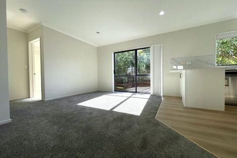 Photo of property in 68a Priestley Drive, Bucklands Beach, Auckland, 2014