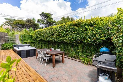 Photo of property in 2 Cullen Street, Mangawhai Heads, Mangawhai, 0505