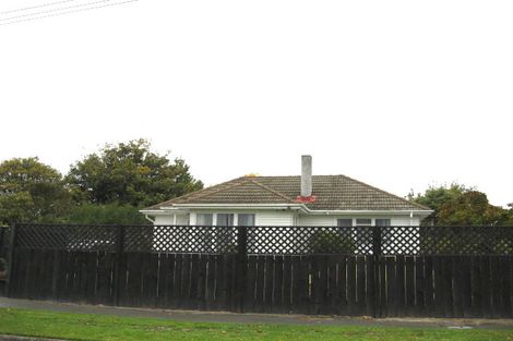 Photo of property in 10 Paddington Street, Northcote, Christchurch, 8052