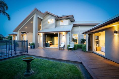 Photo of property in 5 Cooper Crescent, Cambridge, 3434