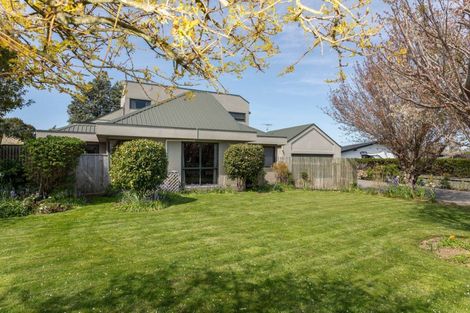 Photo of property in 24 Ruahine Street, Dannevirke, 4930