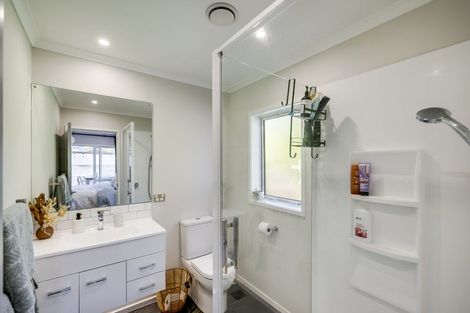 Photo of property in 38a Warwick Crescent, Taradale, Napier, 4112
