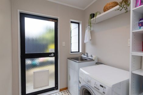 Photo of property in 9 Delta Place, Milson, Palmerston North, 4414