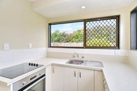 Photo of property in 2/39 Marlene Street, Casebrook, Christchurch, 8051