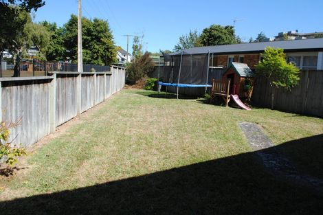 Photo of property in 16 Fow Street, Hamilton Central, Hamilton, 3204