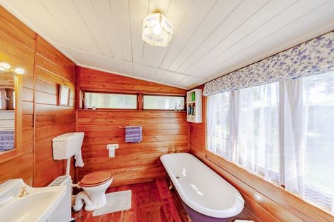 Photo of property in 31 Lyall Street, Tikokino, Waipawa, 4273