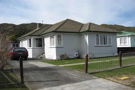 Photo of property in 146 Wise Street, Wainuiomata, Lower Hutt, 5014