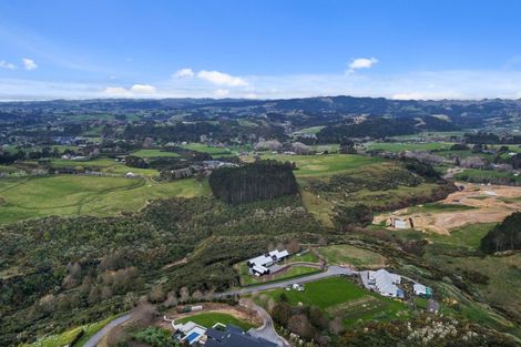 Photo of property in 104 Stoneridge Terrace, Whitford, Manurewa, 2576