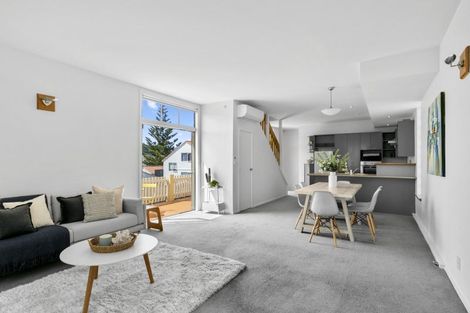 Photo of property in 8/245 Adelaide Road, Newtown, Wellington, 6021