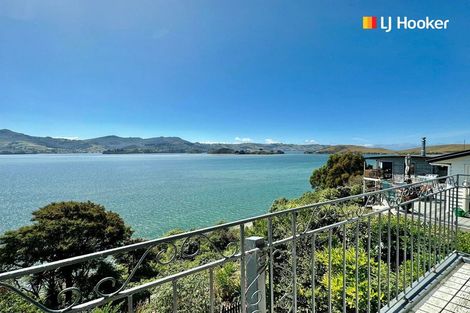 Photo of property in 35 Oxley Crescent, Broad Bay, Dunedin, 9014