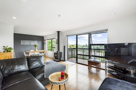 Photo of property in 1/38 Birkdale Road, Birkdale, Auckland, 0626