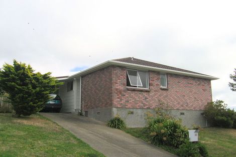 Photo of property in 83 Kaikoura Street, Maupuia, Wellington, 6022