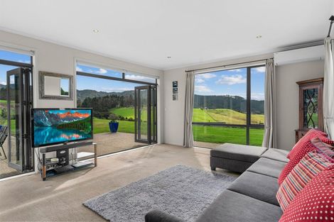 Photo of property in 362b Barrier View Road, Mangawhai, 0573
