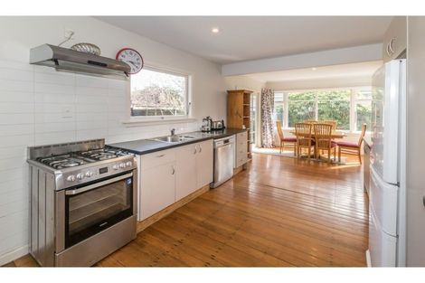 Photo of property in 40 Ravenna Street, Avonhead, Christchurch, 8042