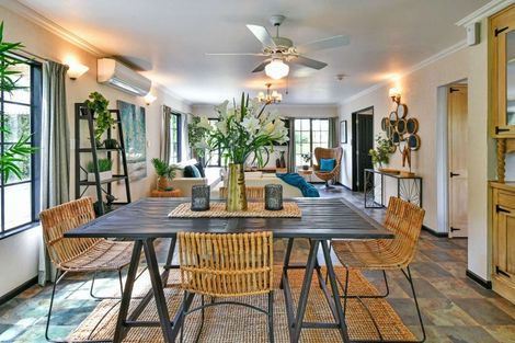 Photo of property in 14 Cameron Place, Drury, 2113