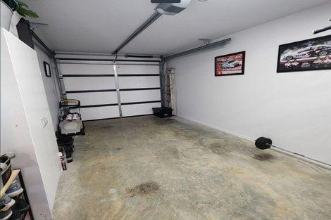 Photo of property in 6 Paddock Lane, Pukekohe, 2120