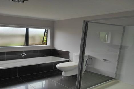 Photo of property in 22 Ranchod Terrace, Pukekohe, 2120