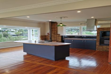 Photo of property in 15 Oban Road, Browns Bay, Auckland, 0630