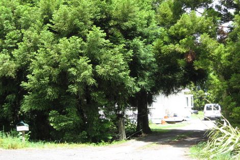 Photo of property in 152 Boord Crescent, Kumeu, 0891