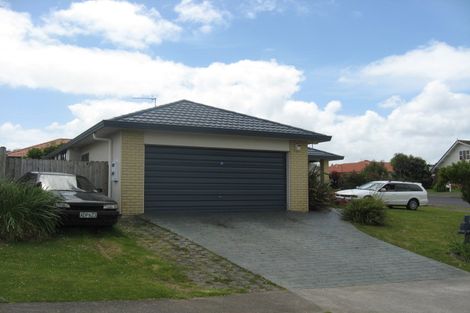 Photo of property in 1 Eloise Place, Clendon Park, Auckland, 2103