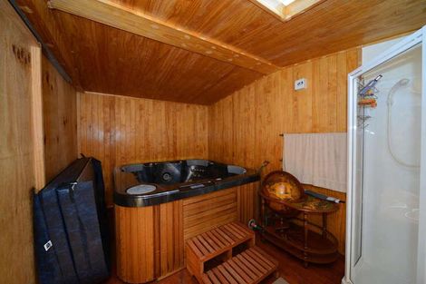 Photo of property in 7 Glenfell Place, Epsom, Auckland, 1023