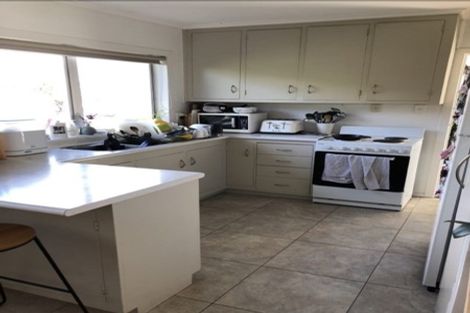 Photo of property in 2/50a Taharoto Road, Takapuna, Auckland, 0622